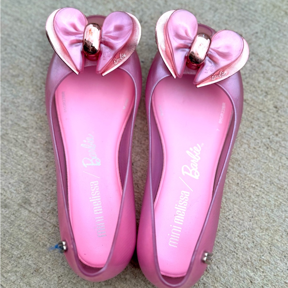 Pink Ultragirl Barbie Mini Melissa